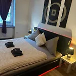 Honor - Urban Neu Renoviert * Linz