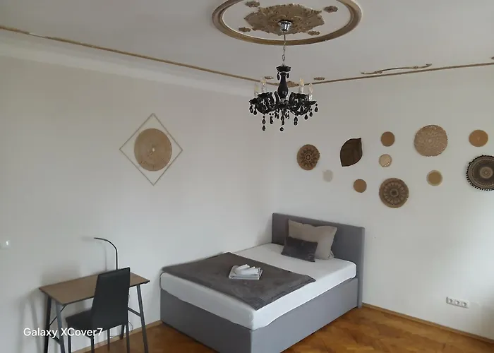 Honor - Urban Neu Renoviert * Linz