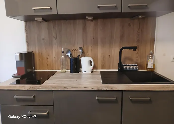 Honor - Urban Neu Renoviert Apartament *