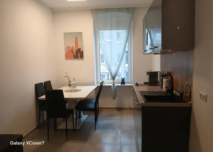 Lägenhet Honor - Urban Neu Renoviert *